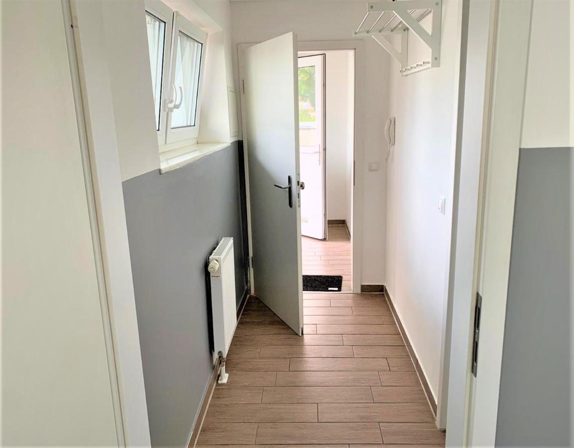 Apartment Voll Moebeliert Mit Balkon Bremen Exterior foto