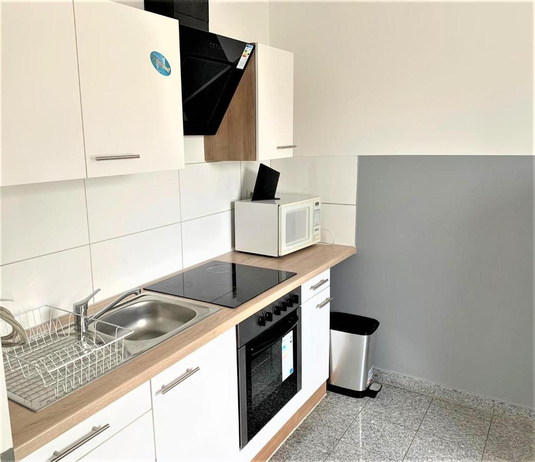 Apartment Voll Moebeliert Mit Balkon Bremen Exterior foto